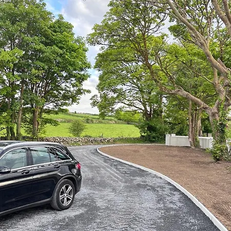 Patricks Thatch Oranmore